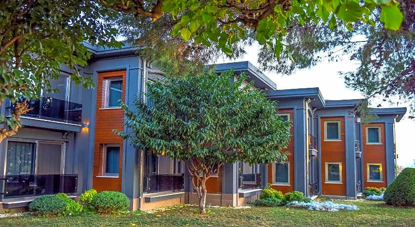 Denizatı Plus Hotel