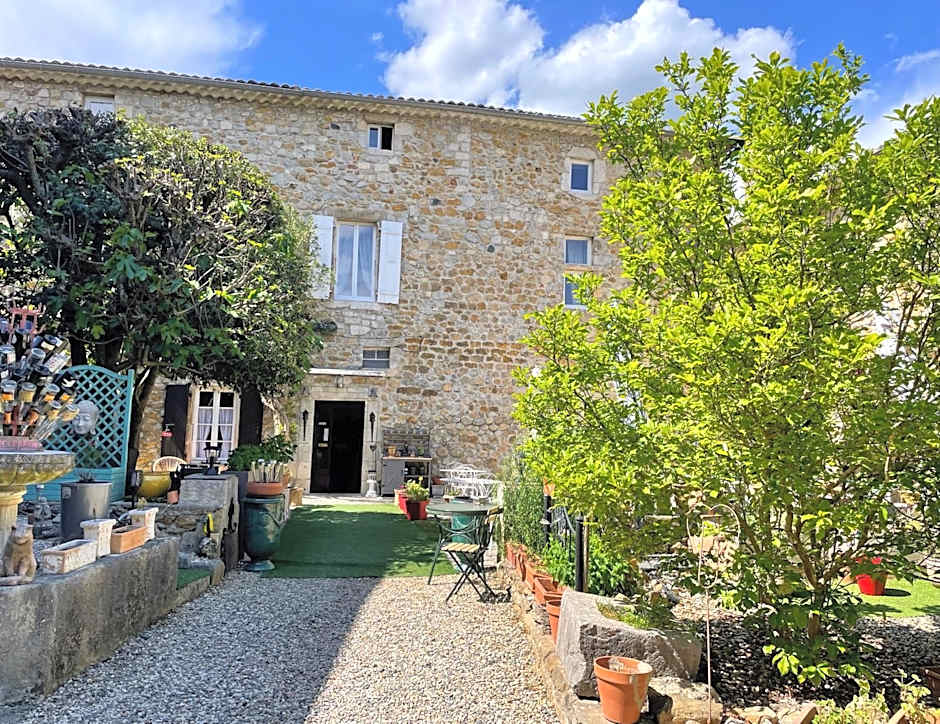 Le Manoir du Raveyron