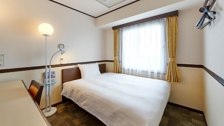 Single Room - Non-Smoking