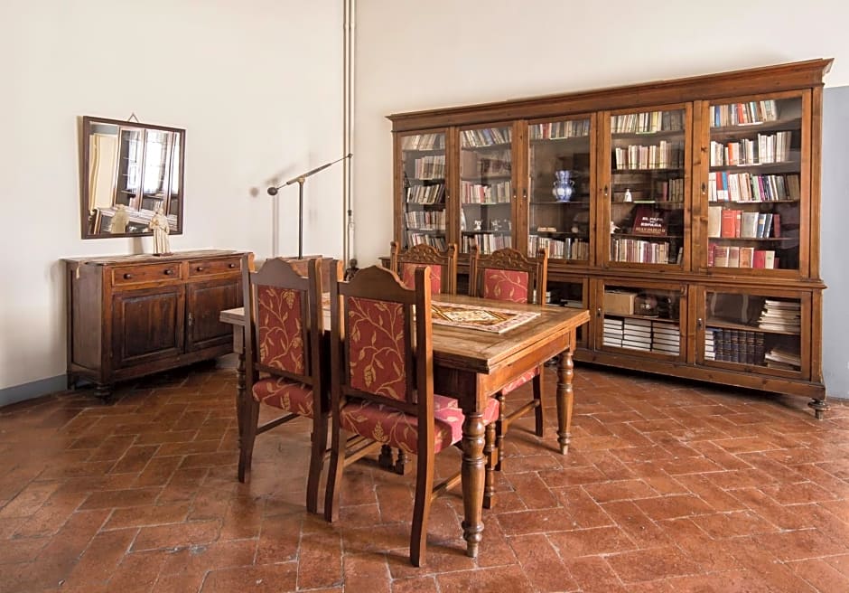 Casa Santo Nome di Gesu