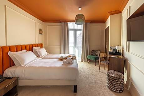 Superior Double or Twin Room with Sea View