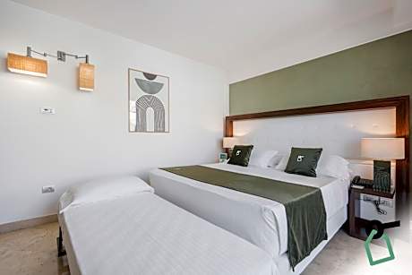 Double Room with Extra Bed