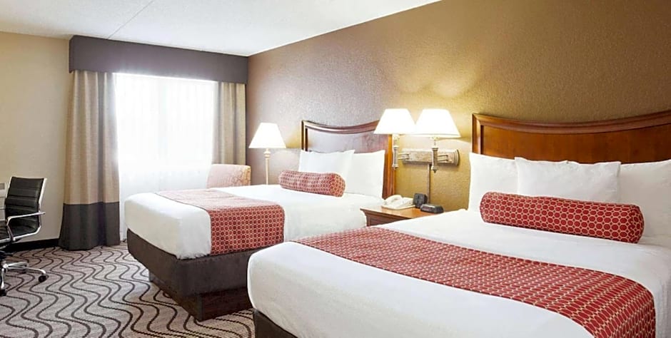 La Quinta Inn & Suites by Wyndham Minneapolis-Minnetonka