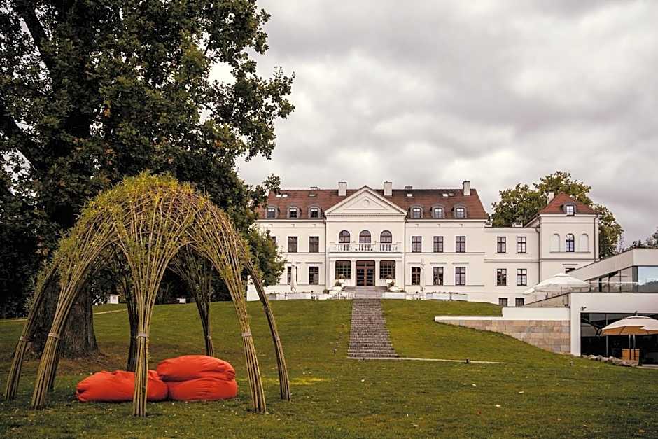 Hanza Paac Wellness & SPA