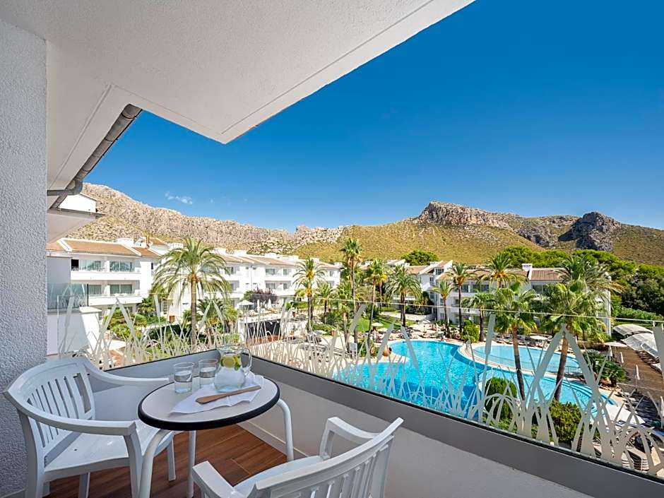 Puerto Azul Suite Hotel