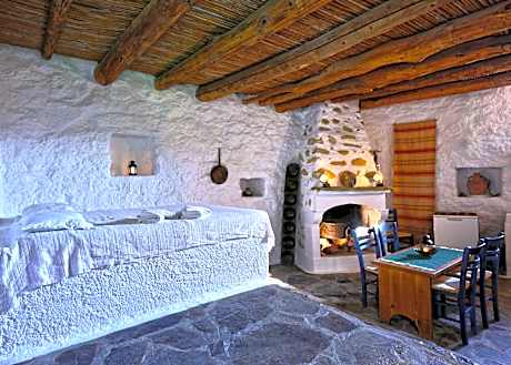 Apartment - Split Level (5 Adults)