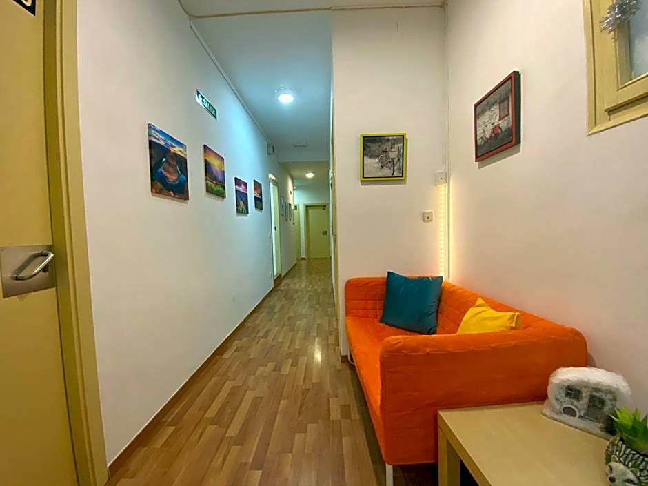 Barcelona Housing recommend for Students