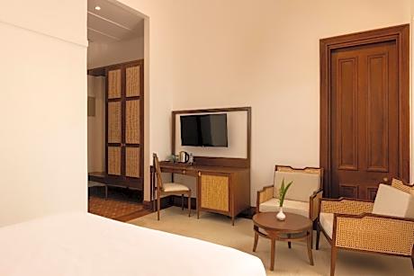 Tropical Garden Studio