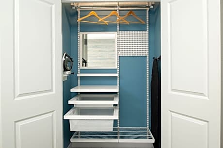 One-Bedroom King Suite with Sofa Bed