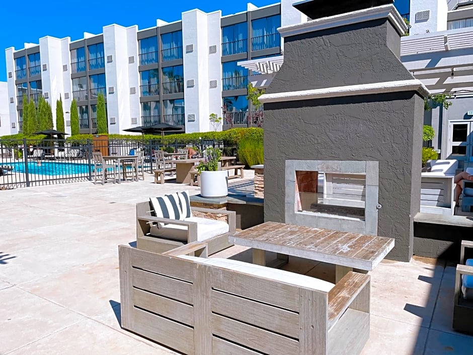 Four Points by Sheraton San Rafael Marin County