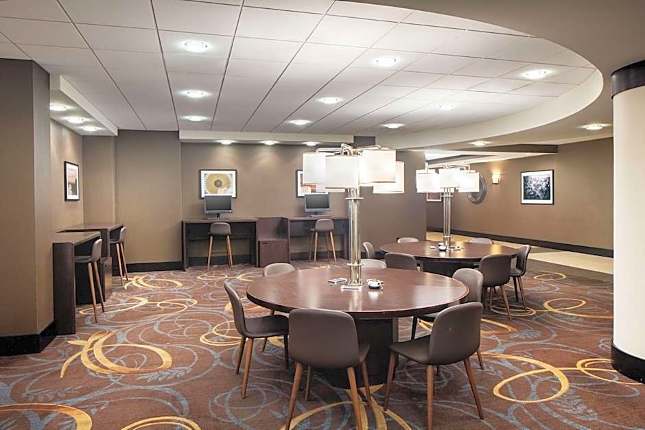 DoubleTree by Hilton Silver Spring DC North
