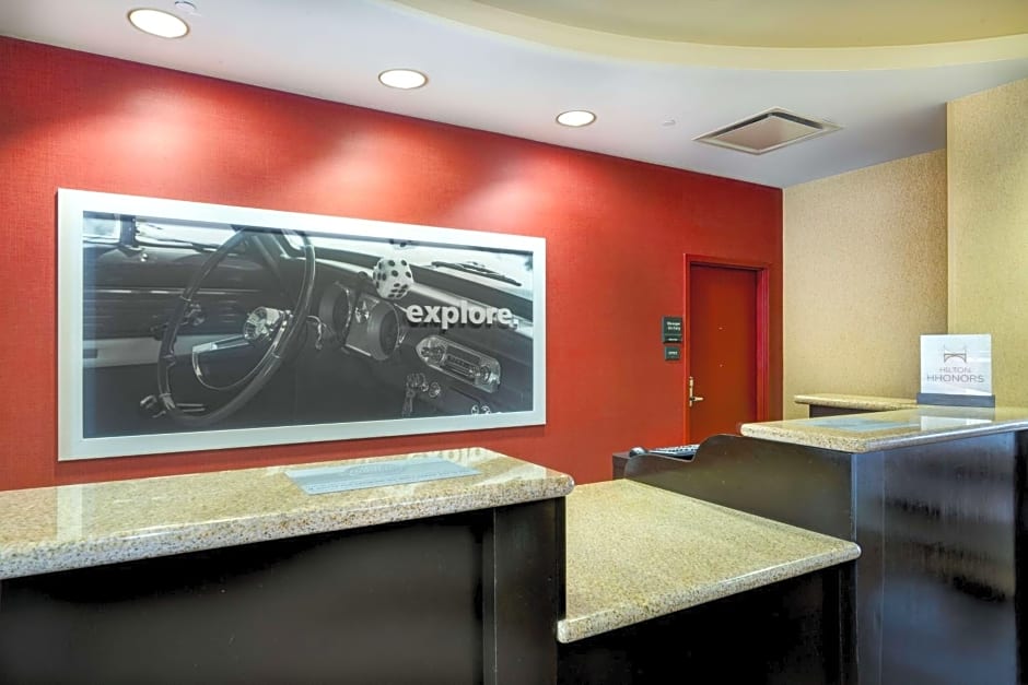 Hampton Inn & Suites Scottsboro
