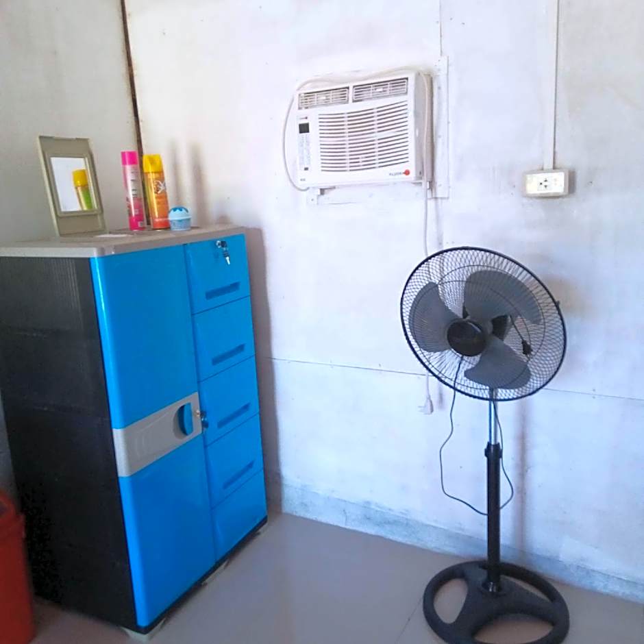 Scott Camotes Beach House