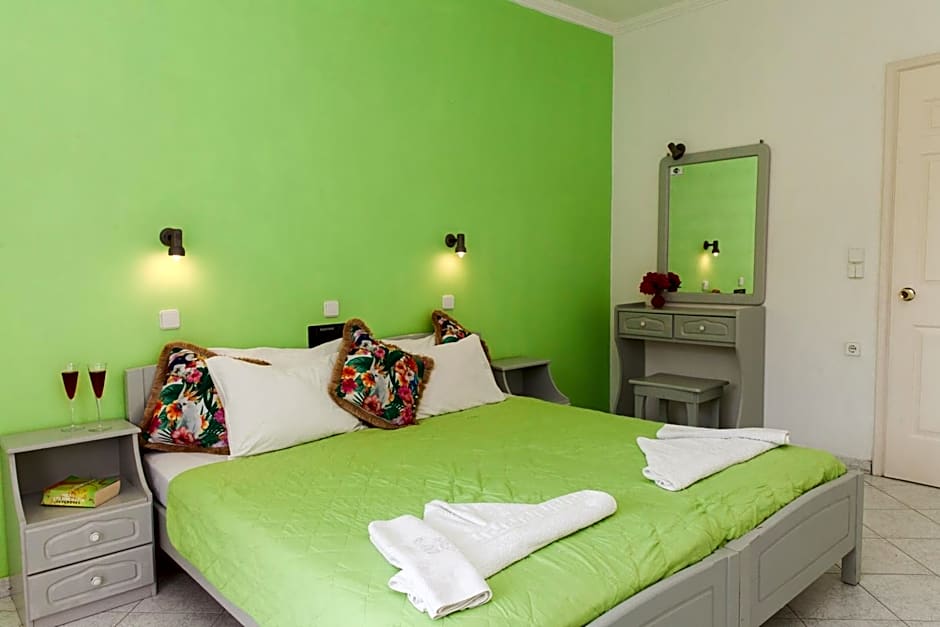 Dionysos Studios Apartments Nidri Lefkas