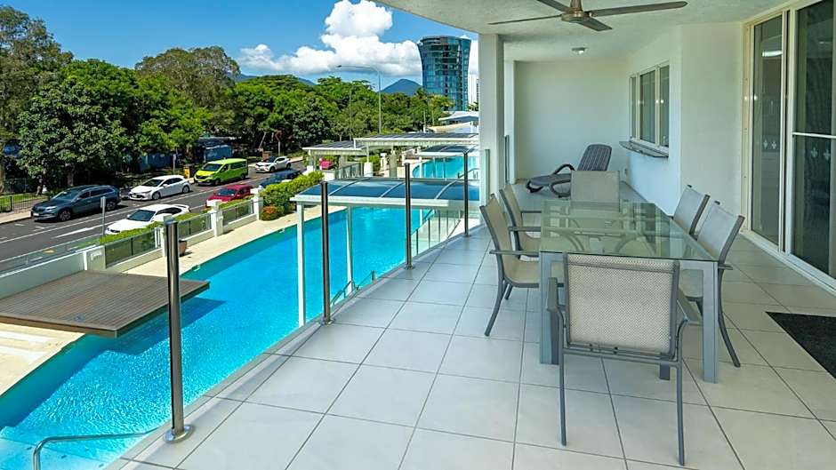 Waters Edge Apartments