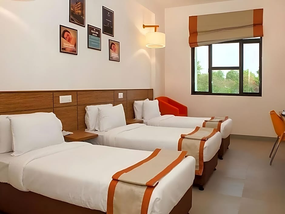 Max Hotels Jabalpur