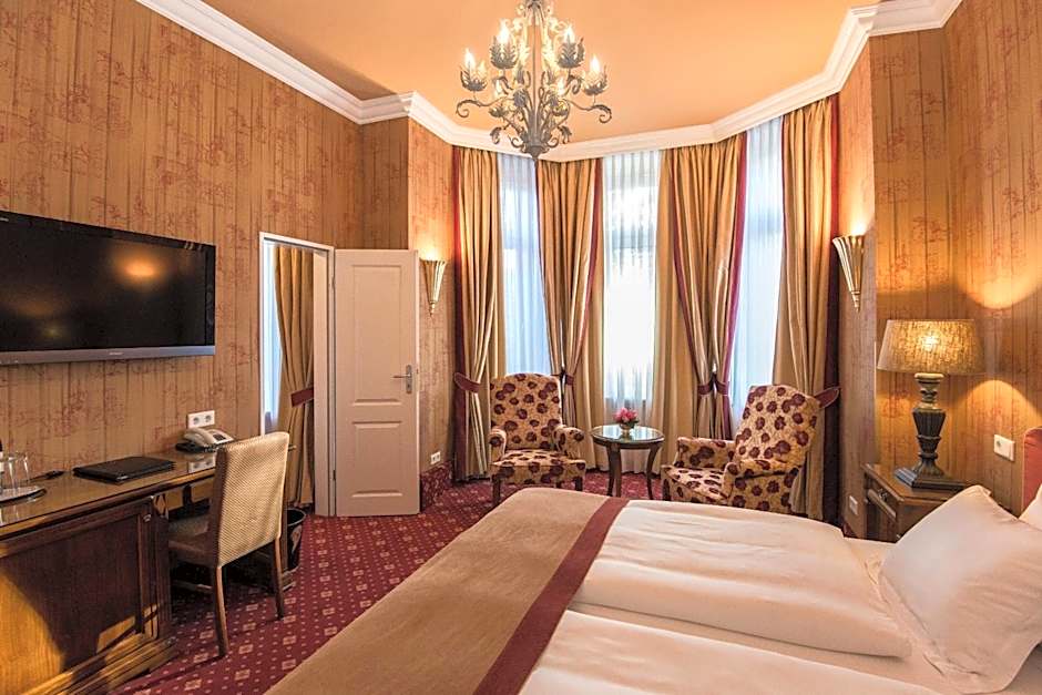 Hotel City House
