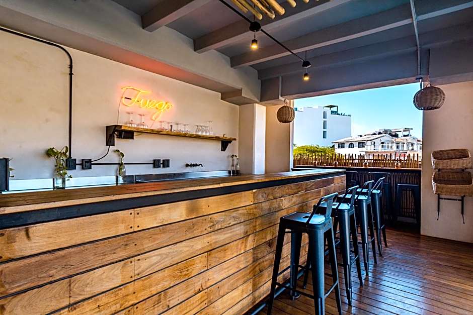 Caribbean Paradise Boutique Hotel