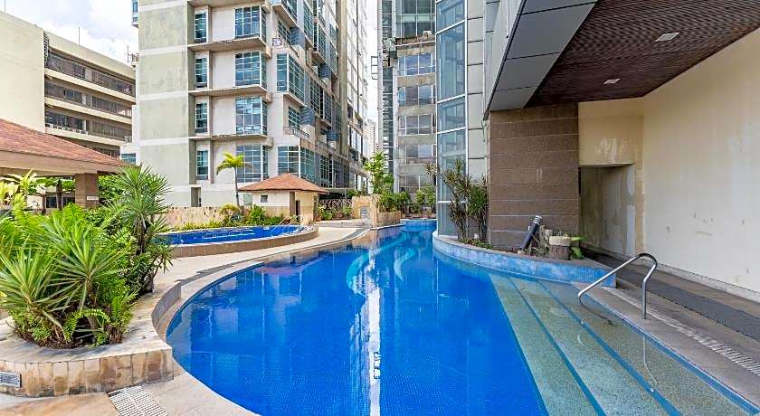 Crown Regency Hotel & Towers