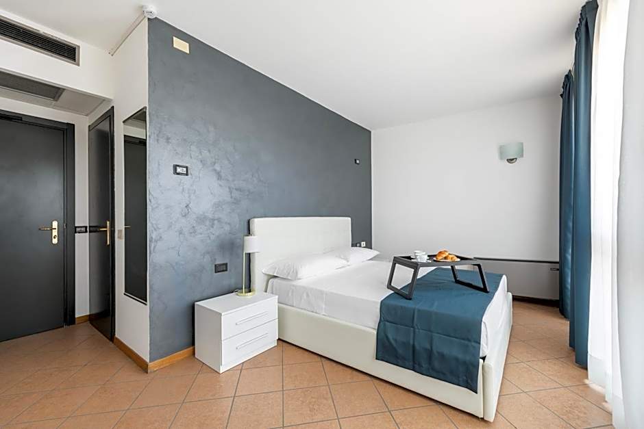 Lake Como Golf Hotel