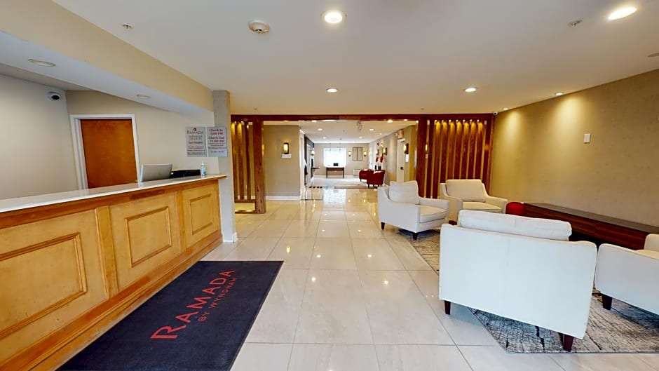Ramada by Wyndham Strasburg - Shenandoah Valley
