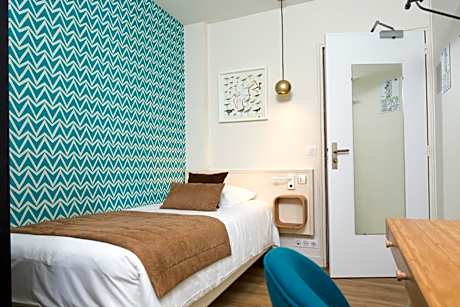 Small Single Room