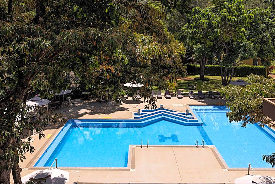 Hermosa Garden Hotel