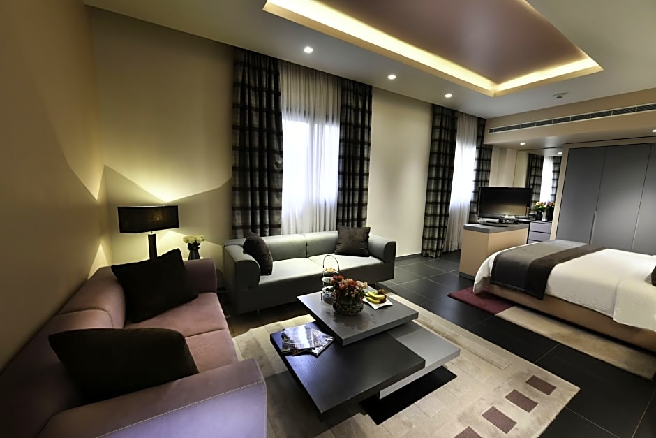 Le Bristol Hotel