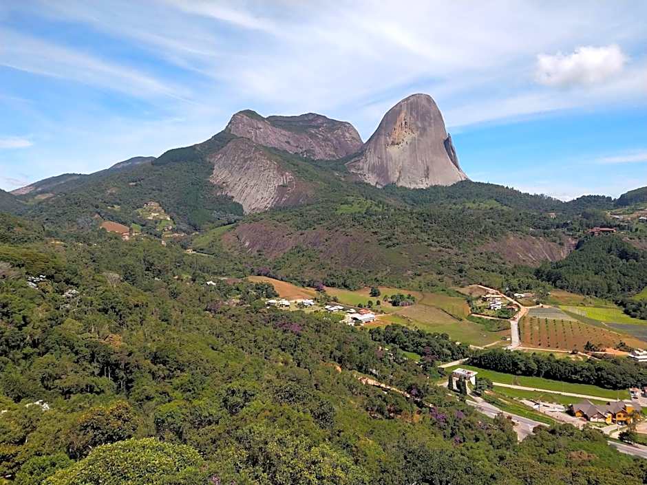 Suíte Charmosa em Pedra Azul