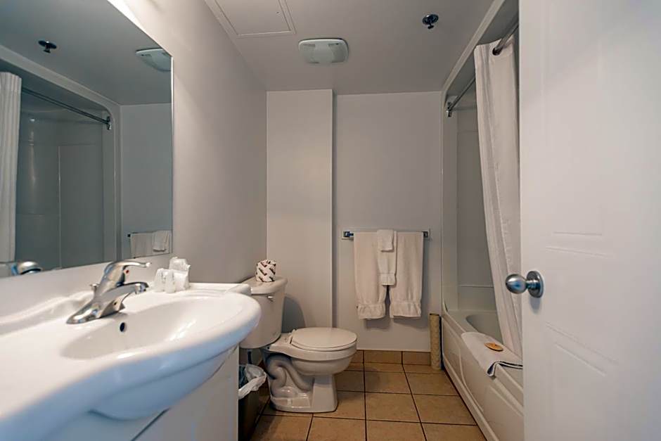 Hotel Les Suites Labelle