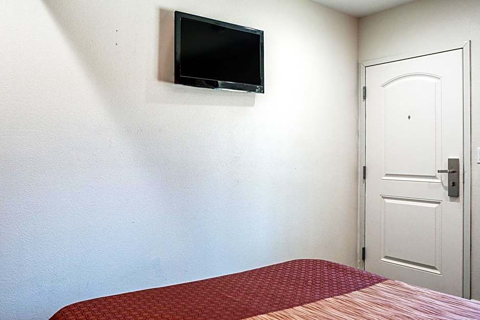 Bell Manor Motel