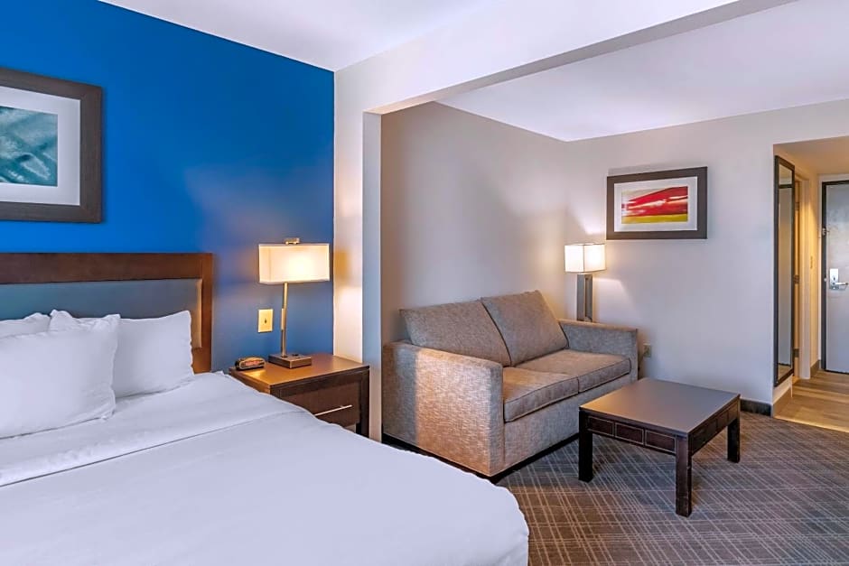 Comfort Inn & Suites Grand Blanc-Flint