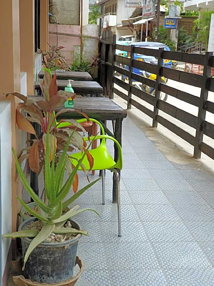 Lolo Oyong El Nido Pension House