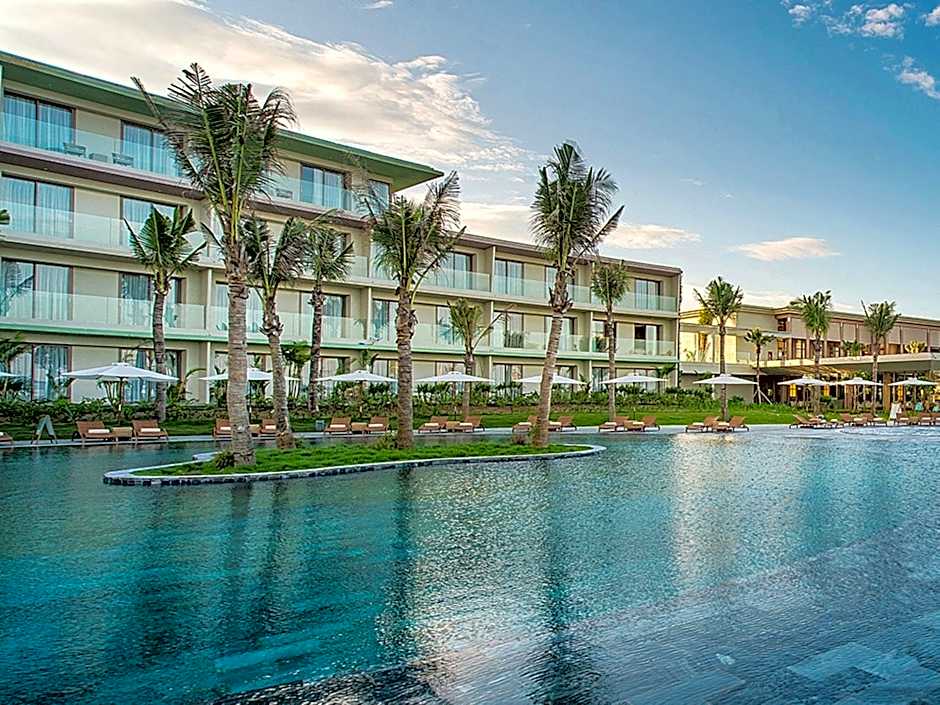FLC Luxury Hotel Samson