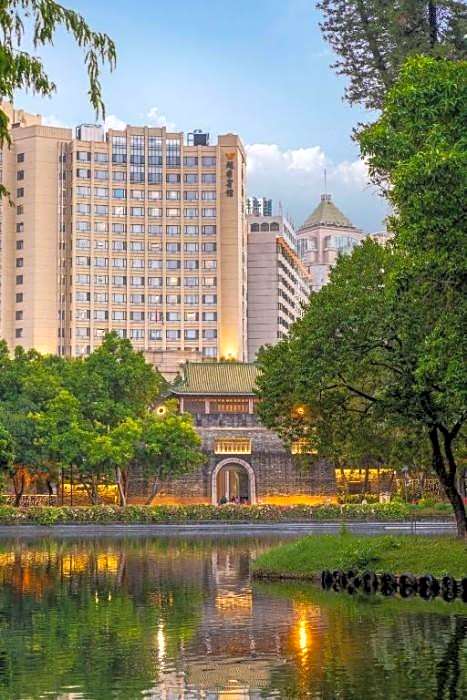 Yuexiu Hotel (Golden Key Floor)