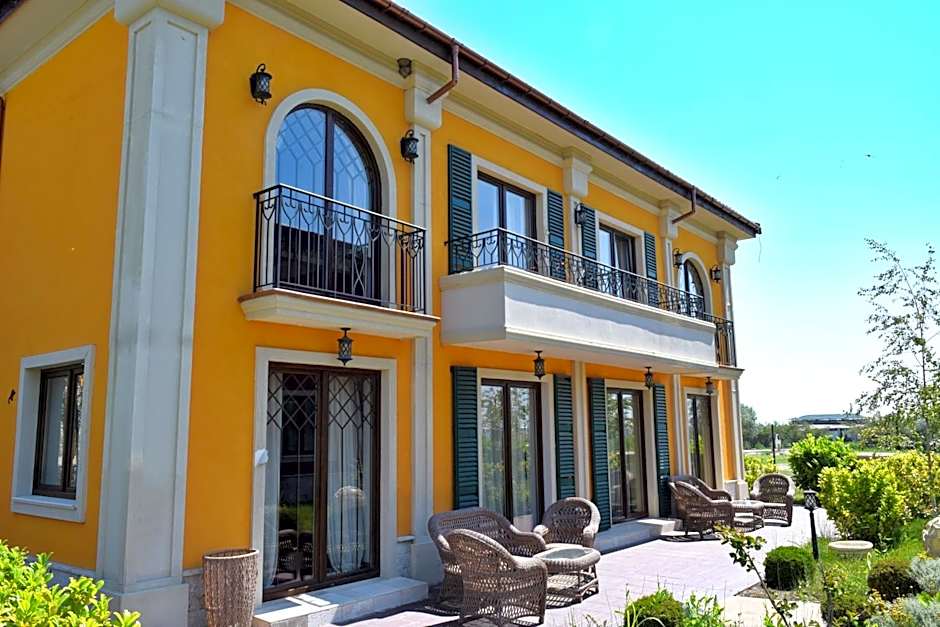 Villas for 4 or 6 Adults in Therma Village - SPA Mineral Pool & All inclusive & Free Parking