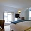 Lugger Hotel ‘A Bespoke Hotel’