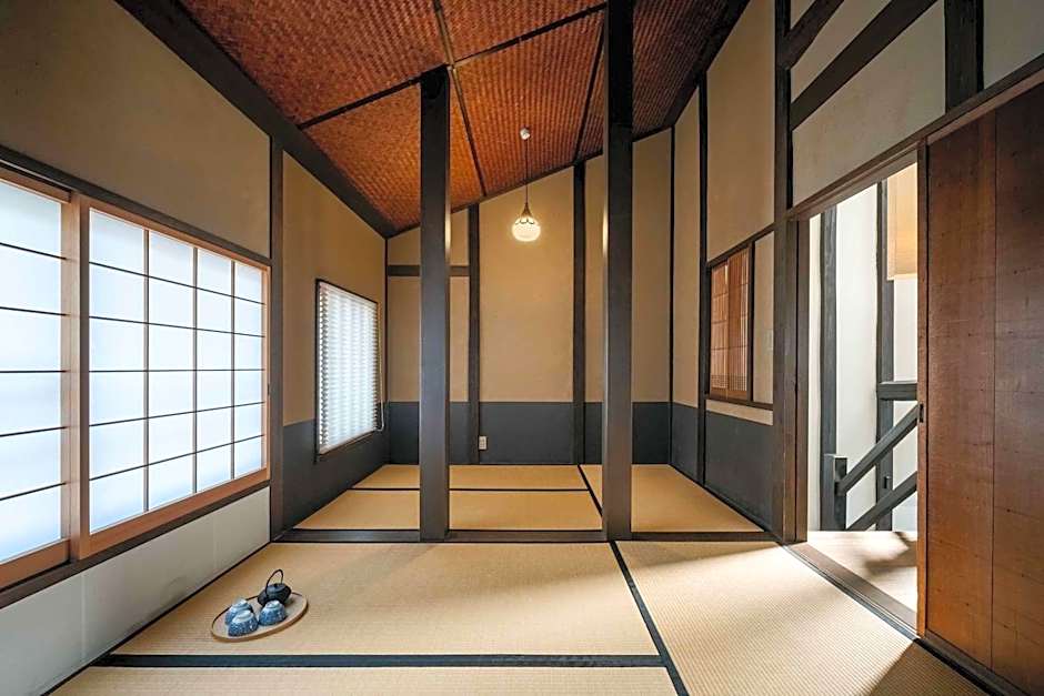 Hatoba an Machiya House