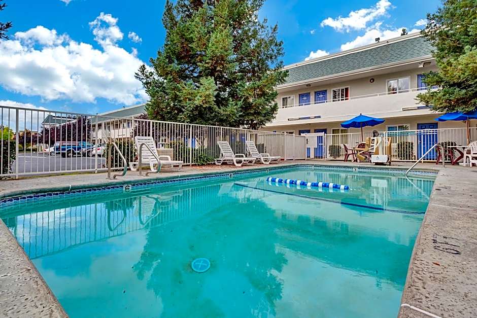 Motel 6-Rohnert Park, CA