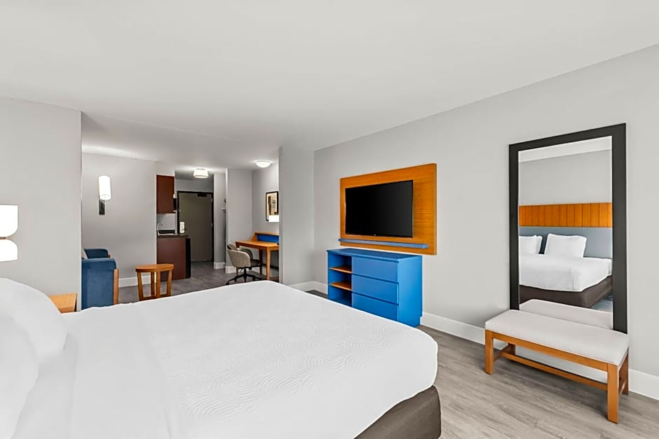 Country Inn & Suites by Radisson, Elizabethtown, KY