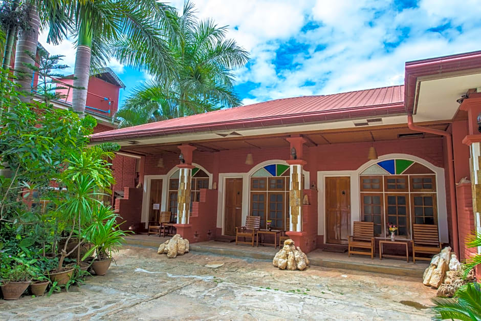 Teak Wood Hotel