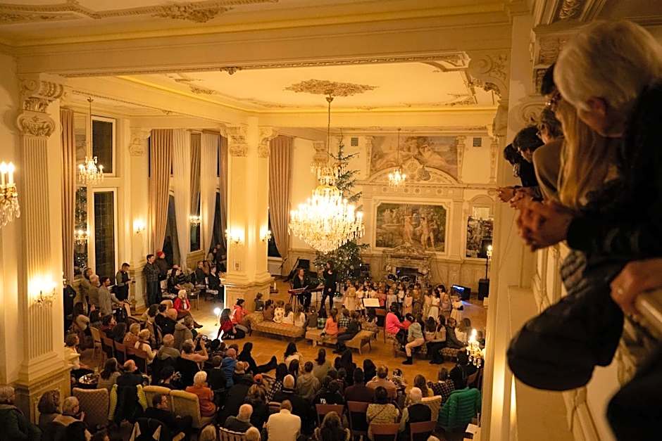 Scuol Palace - Culture, Nature & Health