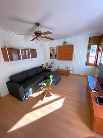 Appartement Centre-ville Rosas a 100 mètre de la mer