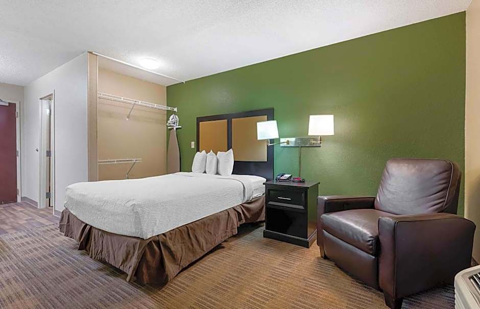 Extended Stay America Select Suites - Jacksonville - Lenoir Avenue East