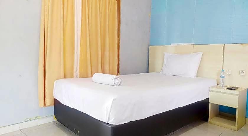 RedDoorz @ DeAmartaLoka Colomadu Solo