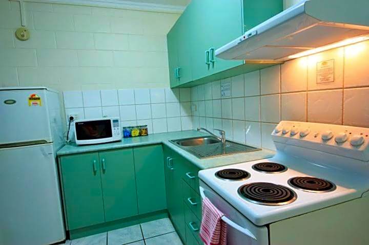 Coconut Grove Holiday Apartments