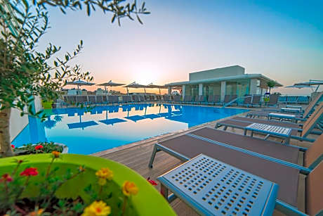 Maritim Antonine Hotel & Spa