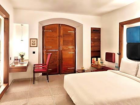 Deluxe Room - 1 Double Bed