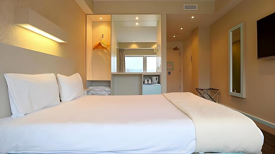 Citrus Hotel Cheltenham by Compass Hospitality