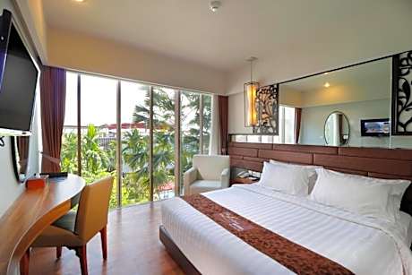 Superior Room with Pool View (1 Double or 2 Single Bed)